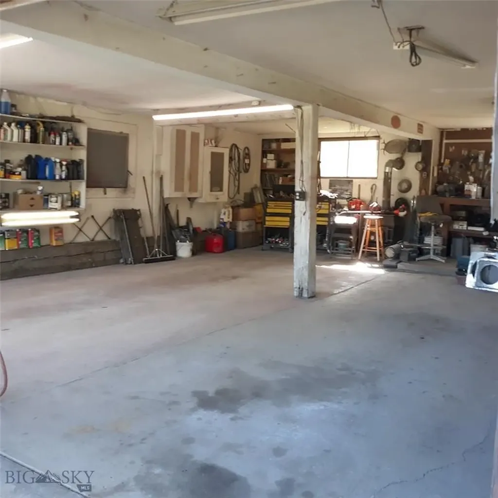 313 Dougherty Street Elliston MT 59728