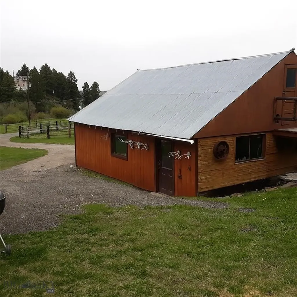 313 Dougherty Street Elliston MT 59728