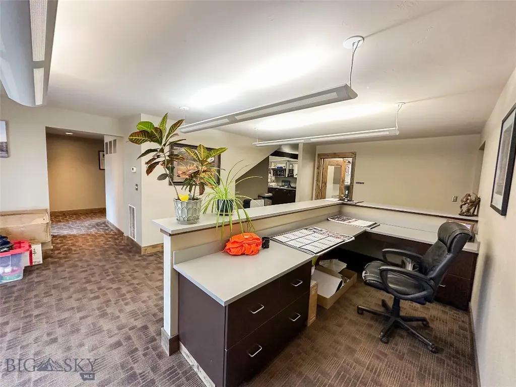 4498 Jackrabbit Lane Belgrade MT 59714