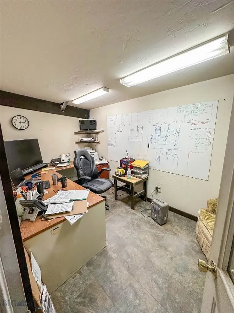 4498 Jackrabbit Lane Belgrade MT 59714
