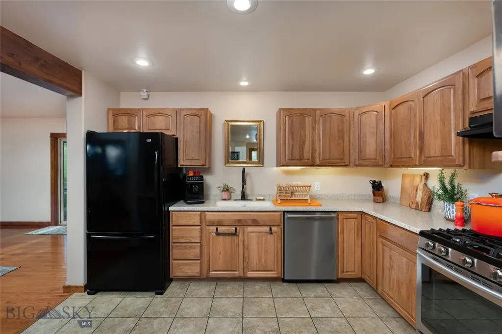 2224 Sourdough Bozeman MT 59715