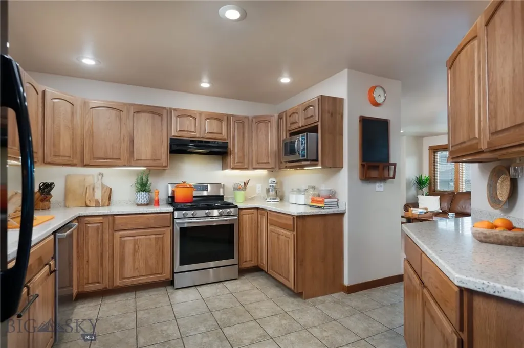 2224 Sourdough Bozeman MT 59715