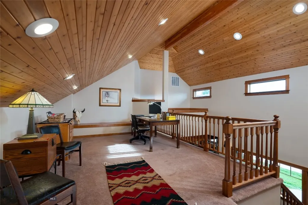 2224 Sourdough Bozeman MT 59715