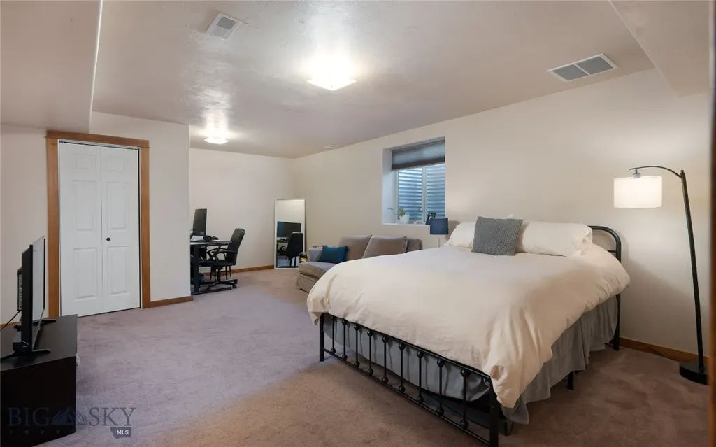 2224 Sourdough Bozeman MT 59715
