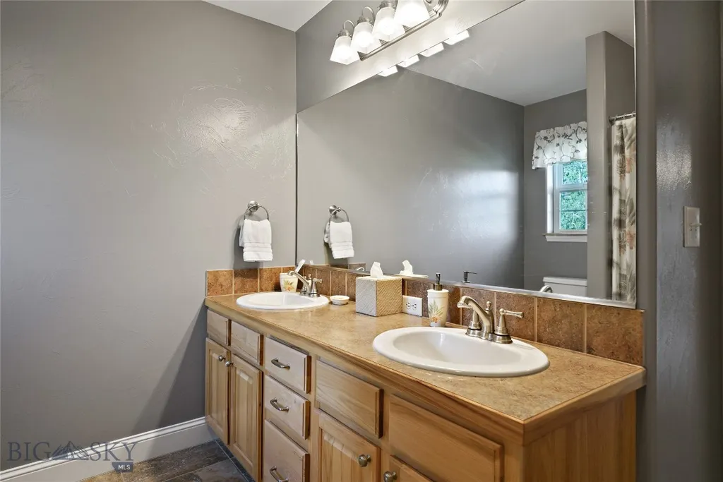 50 Gemstone Drive Belgrade MT 59714