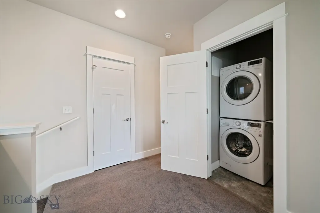 3090 Lori Lane Bozeman MT 59718