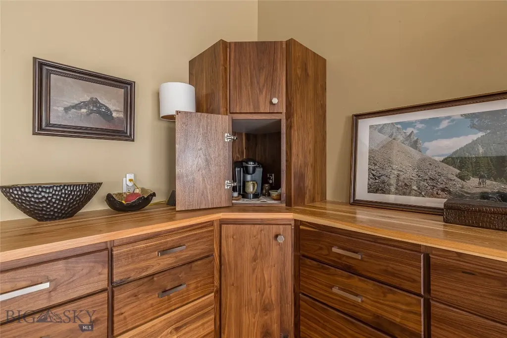 1255 Andesite Road Big Sky MT 59716
