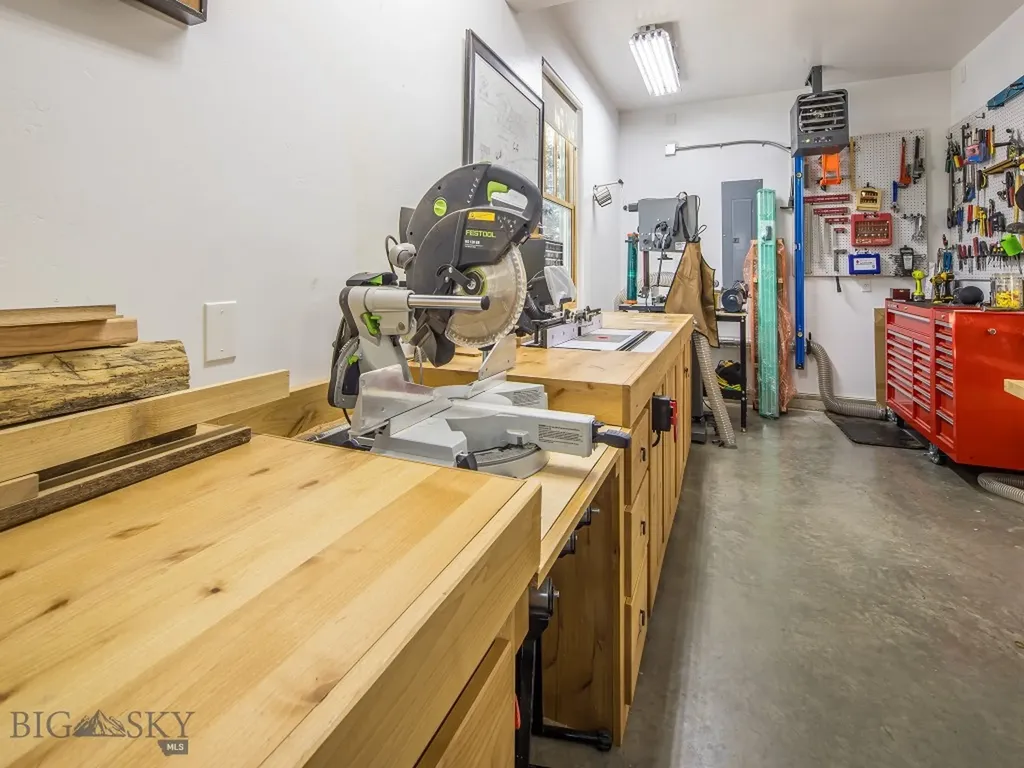 1255 Andesite Road Big Sky MT 59716