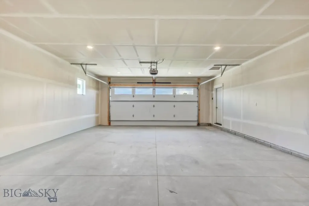 425 Cloudfield Circle Bozeman MT 59718