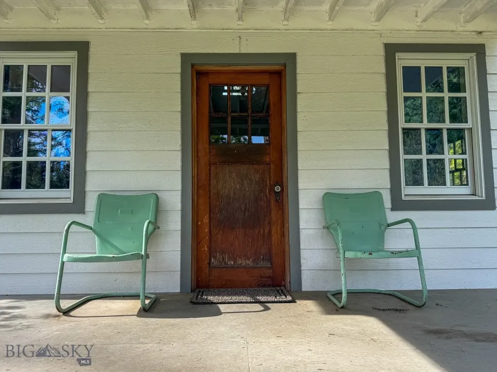 168 Hope Valley Road Trout Creek MT 59874