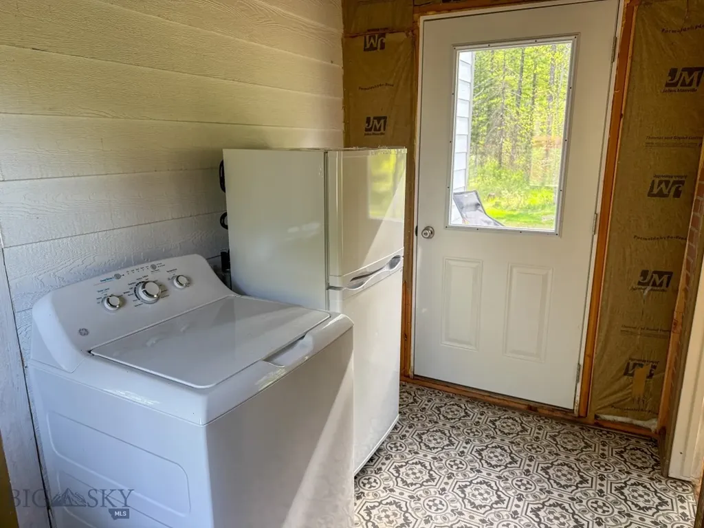 168 Hope Valley Road Trout Creek MT 59874