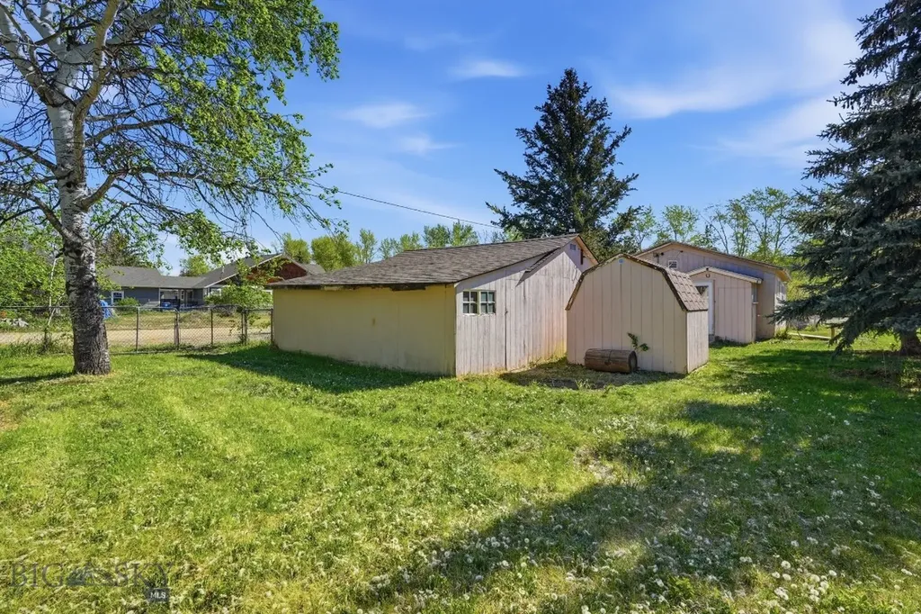 503 Broadway Street Willow Creek MT 59760