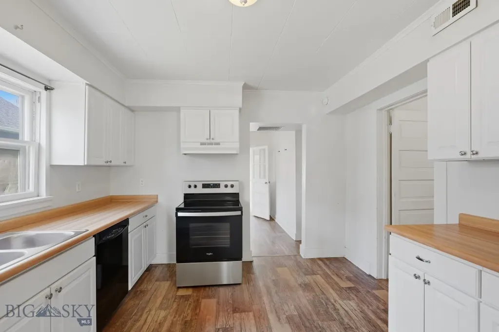 503 Broadway Street Willow Creek MT 59760