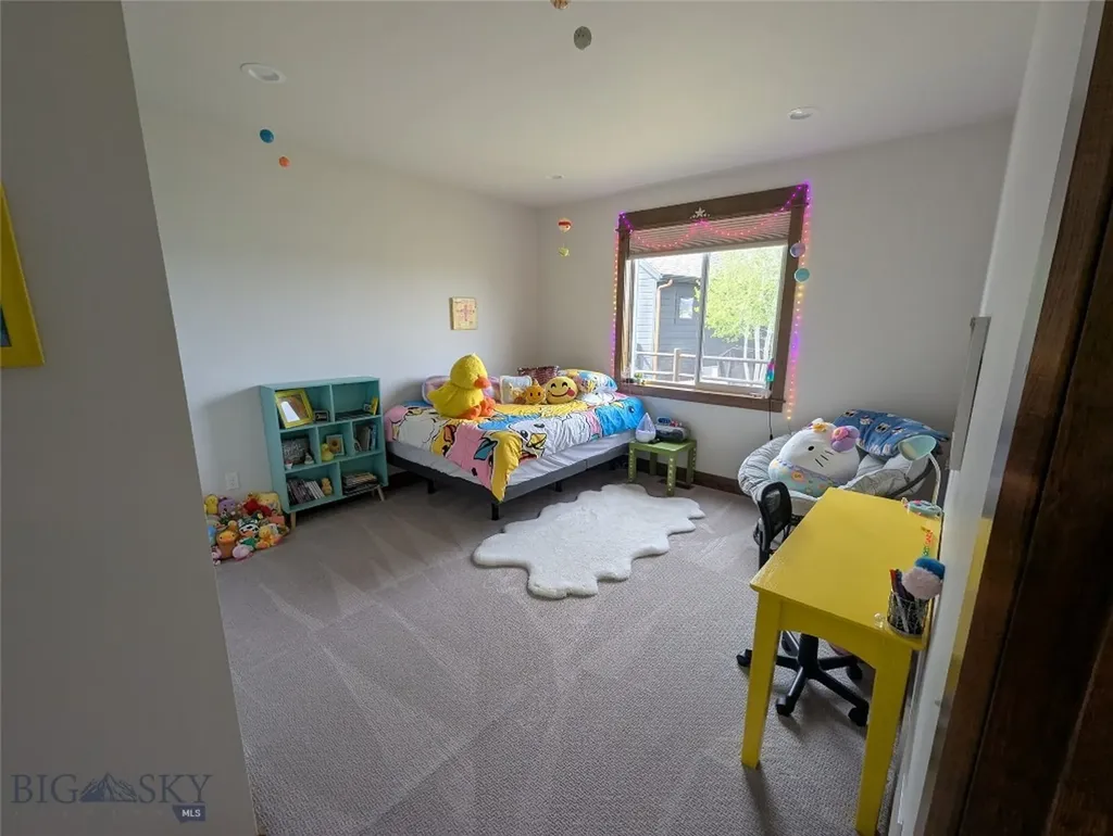 456 Northwest Passage Lane Manhattan MT 59741