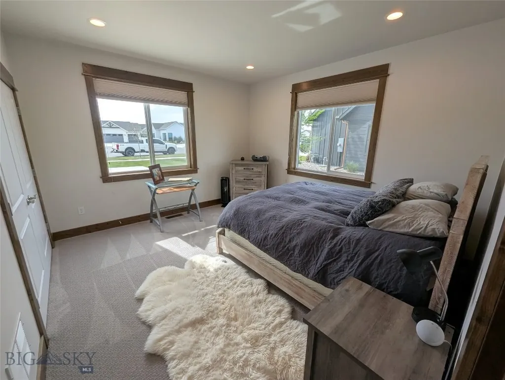 456 Northwest Passage Lane Manhattan MT 59741