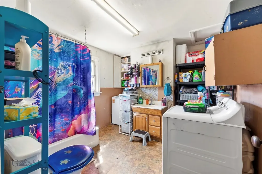 855 Lewisohn Butte MT 59701