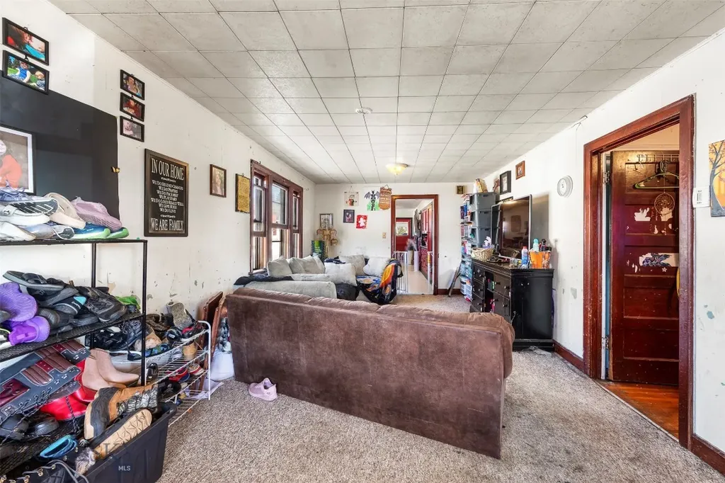 855 Lewisohn Butte MT 59701