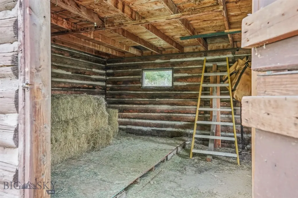 9350 Walker Road Belgrade MT 59714