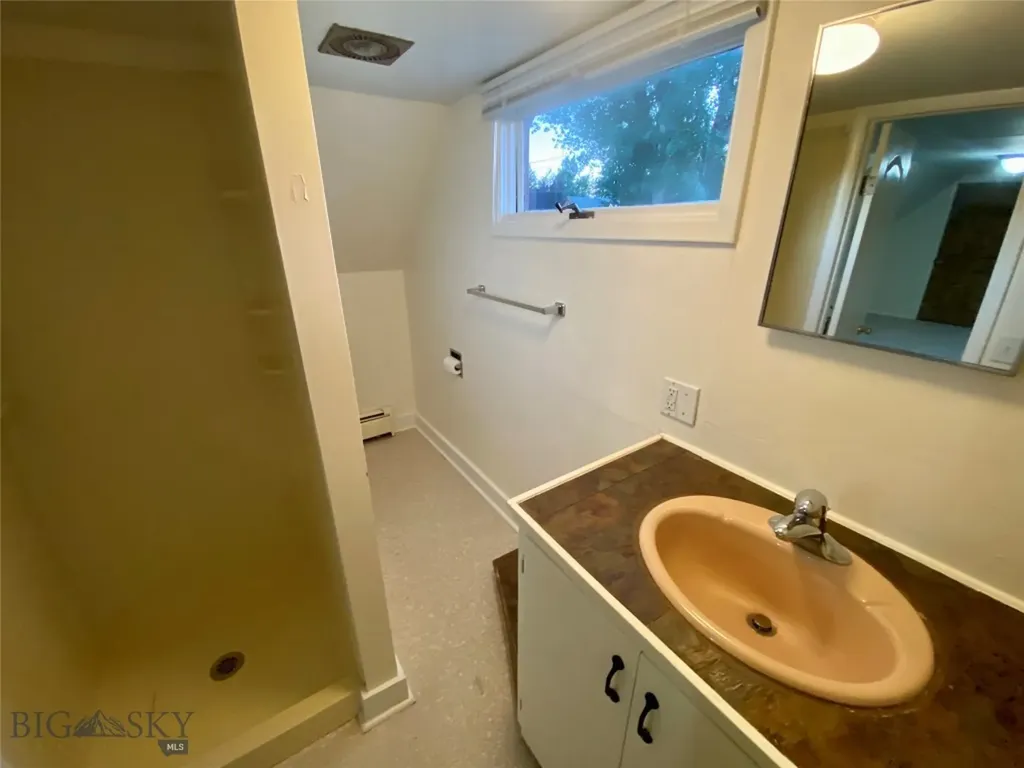 621 And 617 N Rouse Avenue Bozeman MT 59715