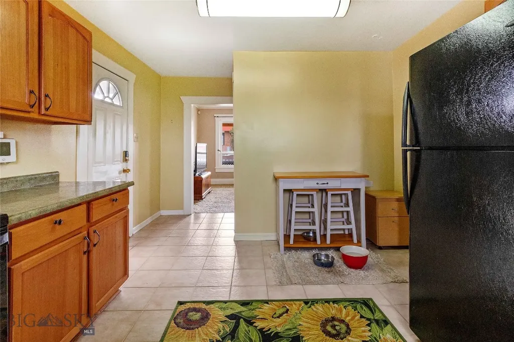 2365 S Dakota Butte MT 59701