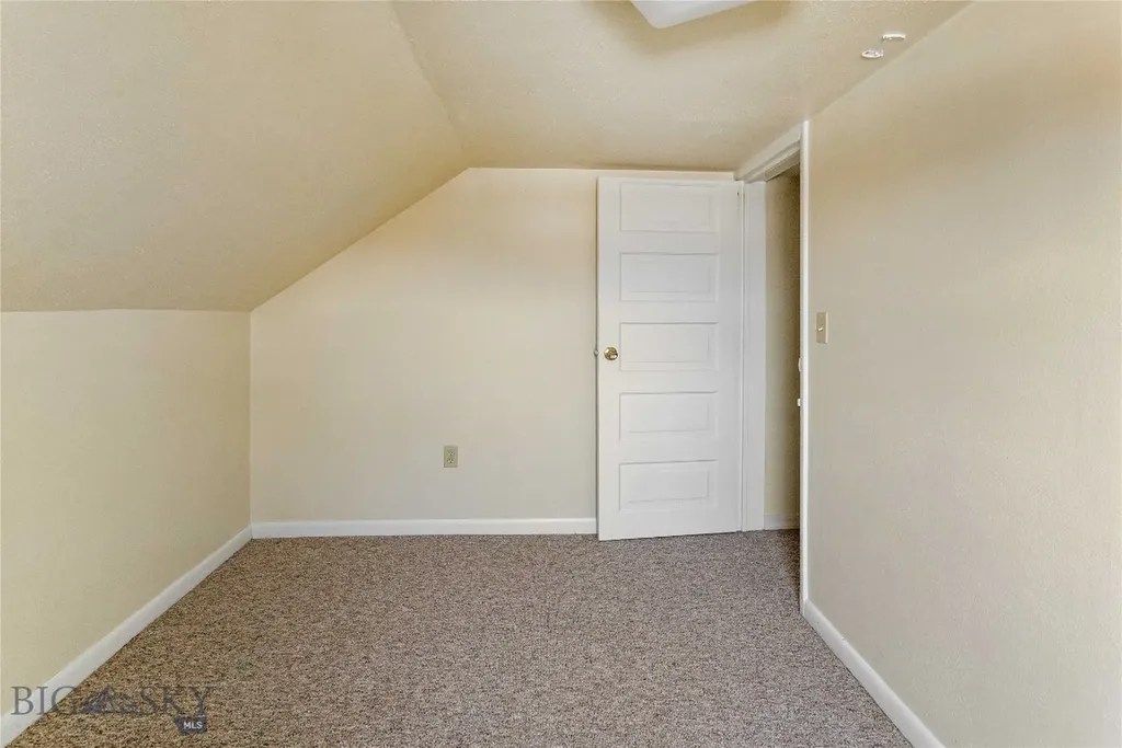 2365 S Dakota Butte MT 59701