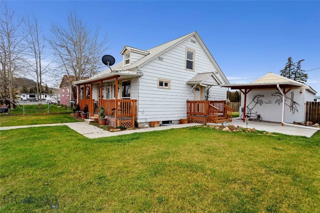 2365 S Dakota Butte MT 59701