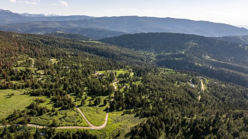 185 Peak Road Bozeman MT 59715