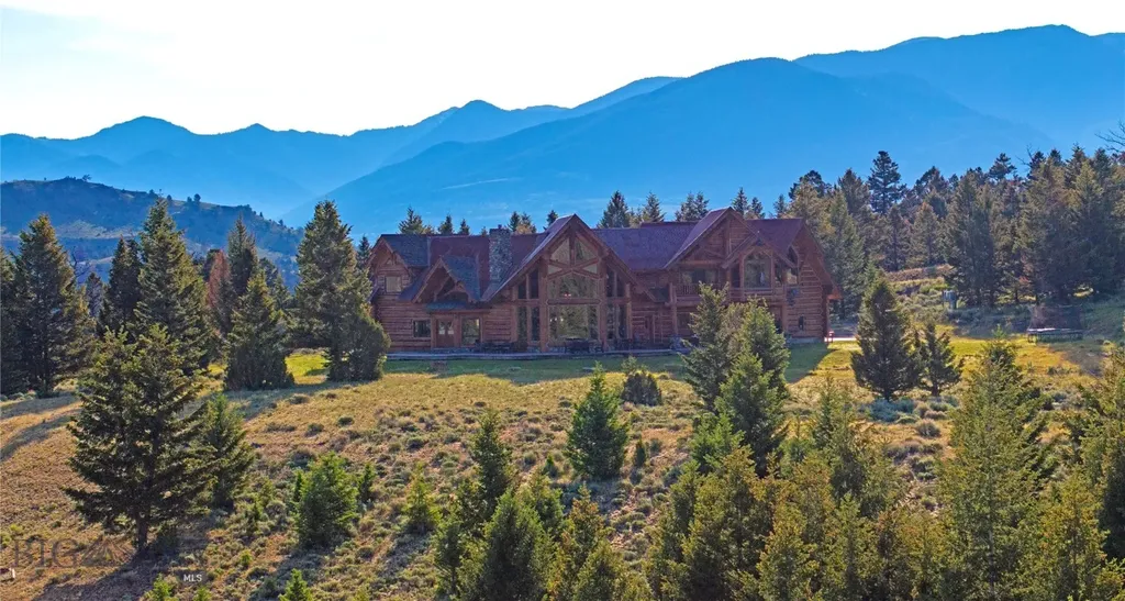 569/571 Cinnabar Basin Road Gardiner MT 59030