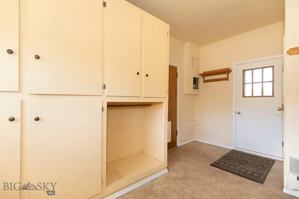 2 Shamrock Lane Livingston MT 59047