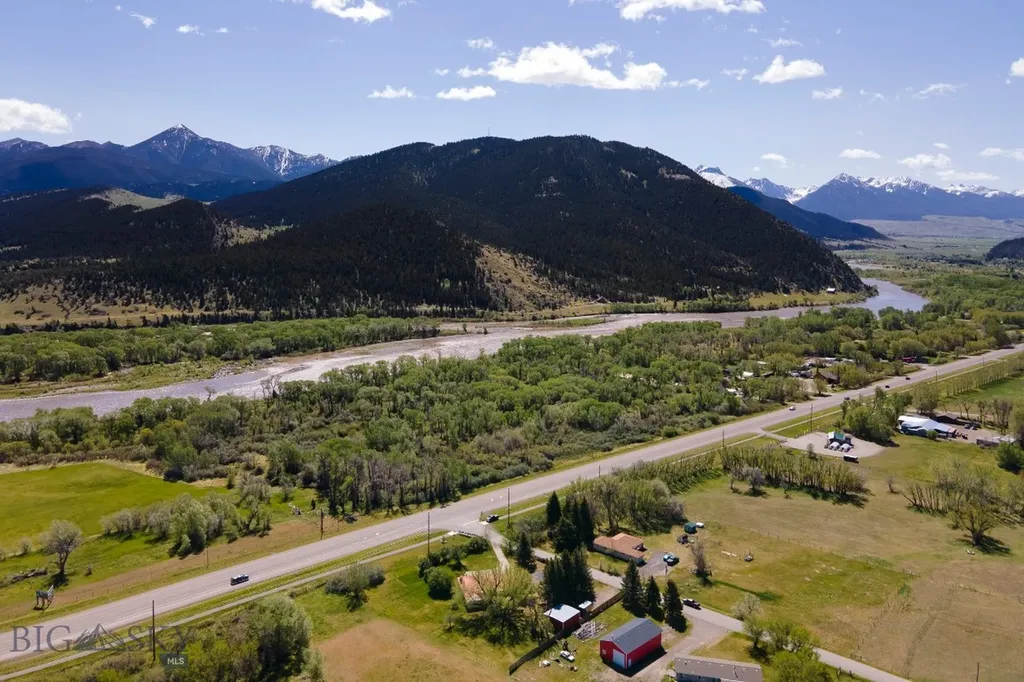 2 Shamrock Lane Livingston MT 59047