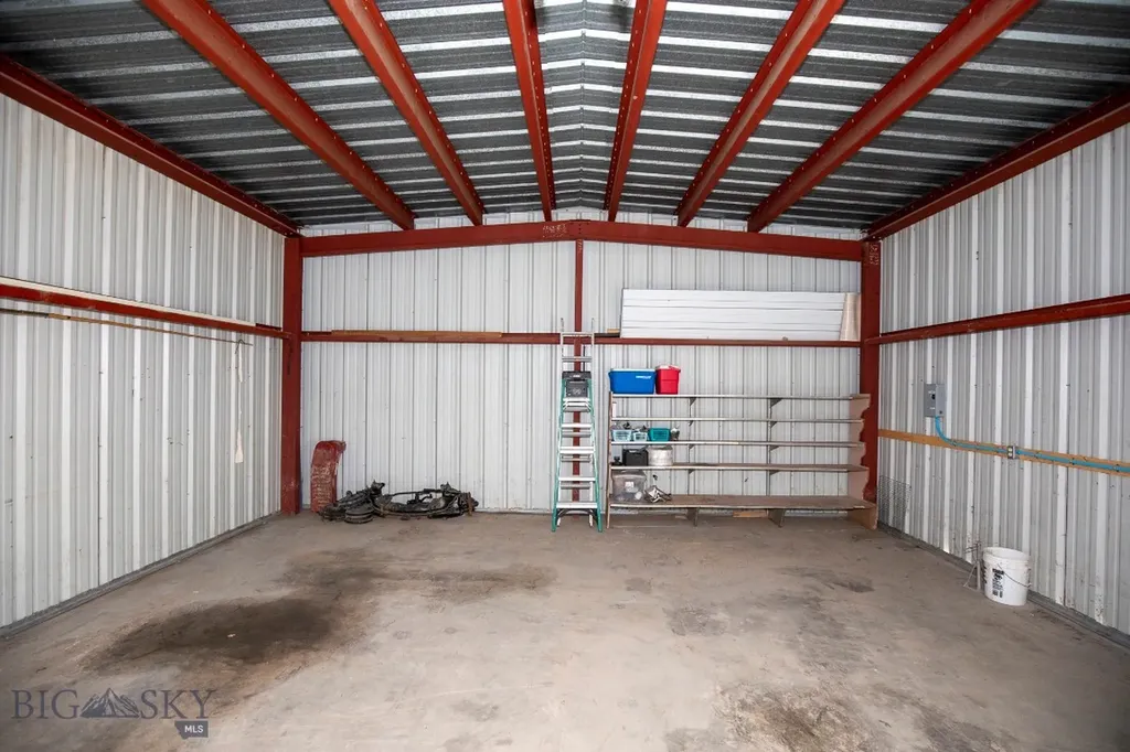 2 Shamrock Lane Livingston MT 59047