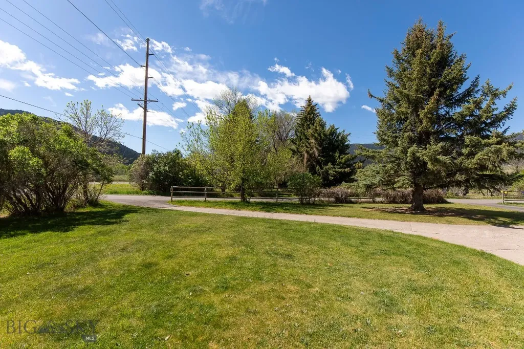 2 Shamrock Lane Livingston MT 59047