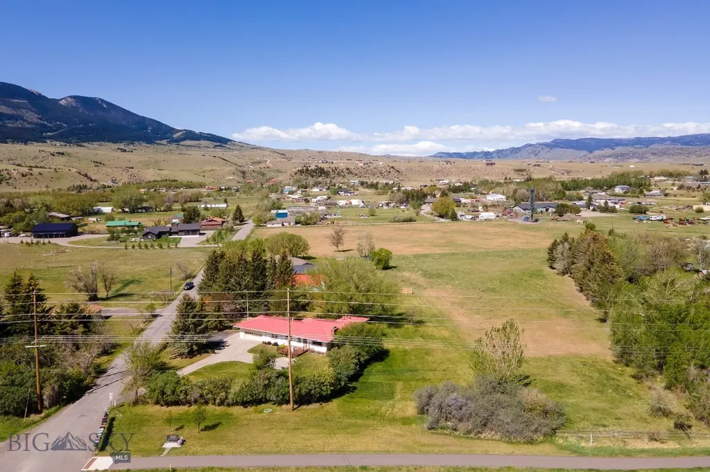 2 Shamrock Lane Livingston MT 59047