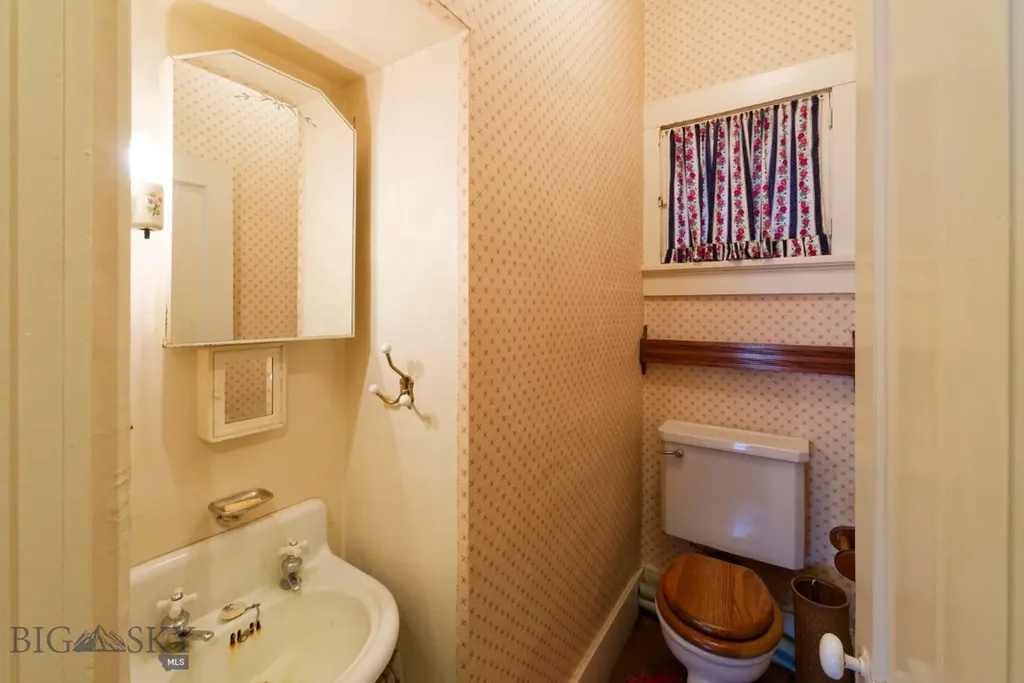 412 W Park Street Butte MT 59701