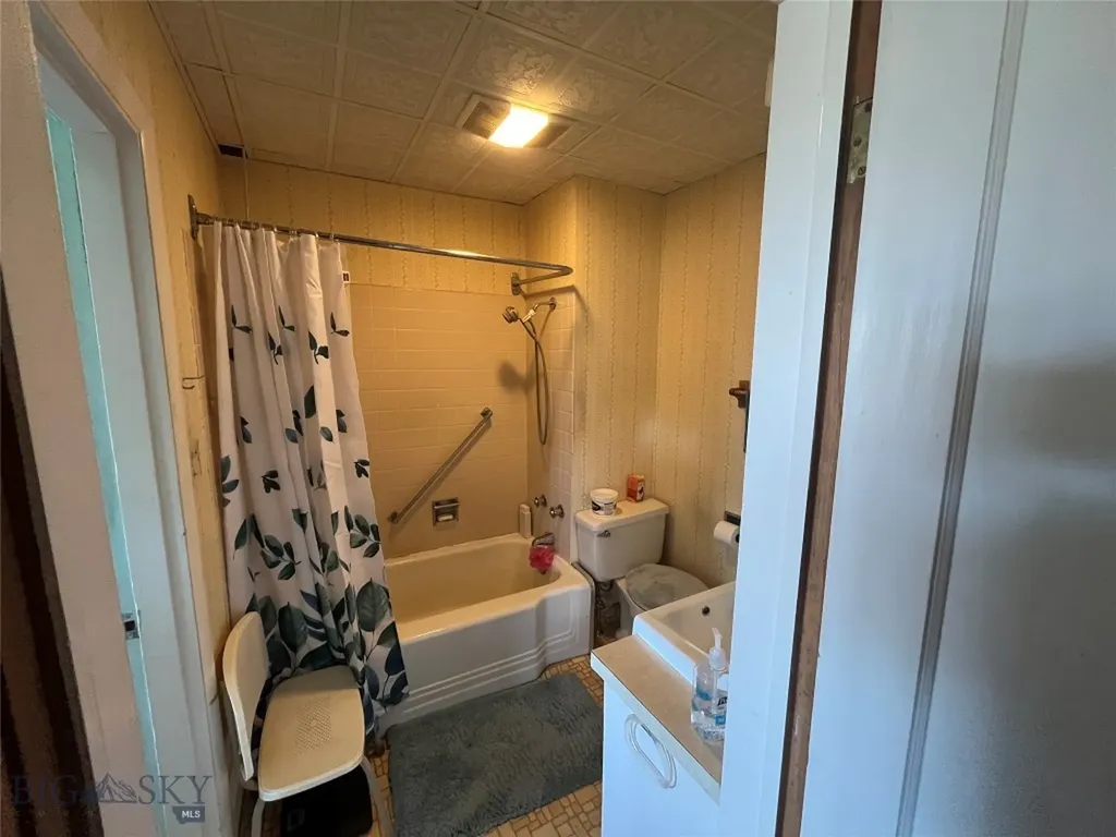 1152 West Copper Butte MT 59701