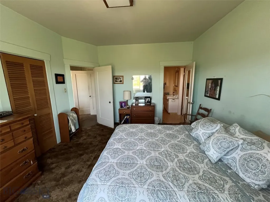 1152 West Copper Butte MT 59701