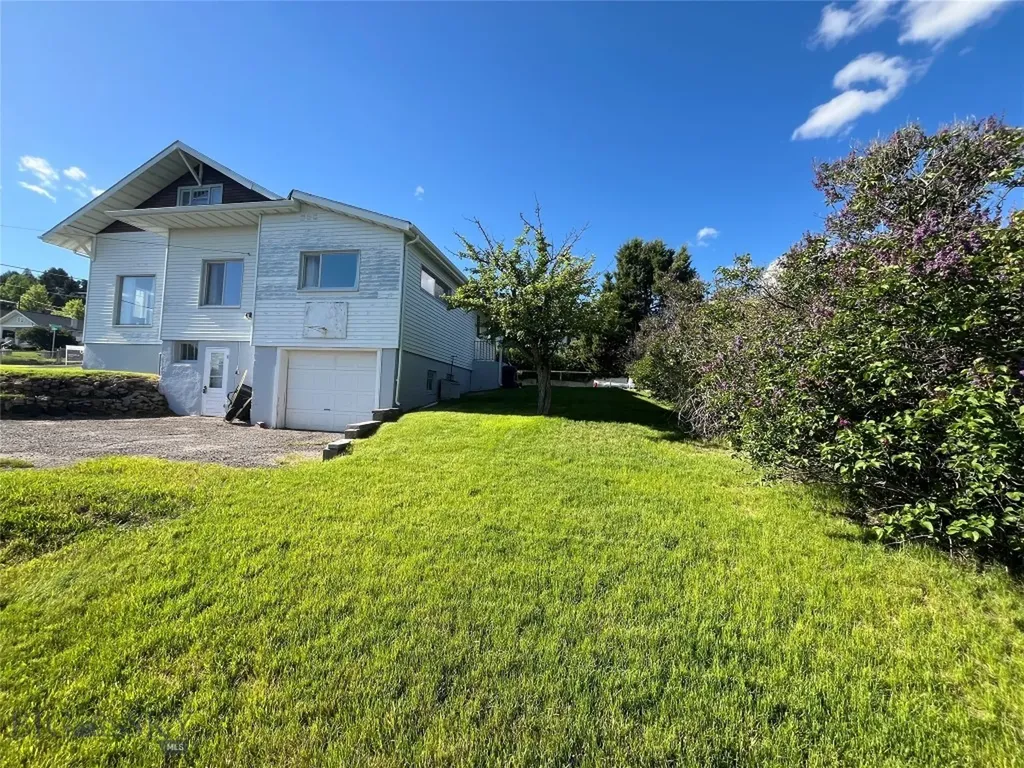 1152 West Copper Butte MT 59701