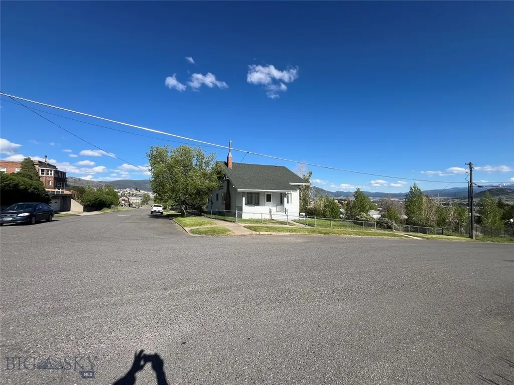 1152 West Copper Butte MT 59701