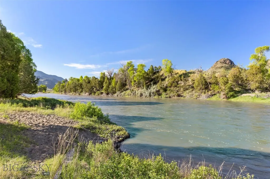 Tbd Us Hwy 89 S Gardiner MT 59030