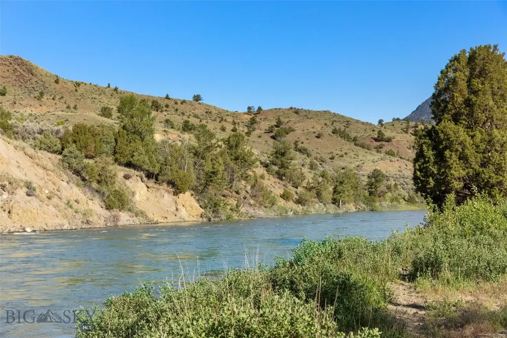 Tbd Us Hwy 89 S Gardiner MT 59030
