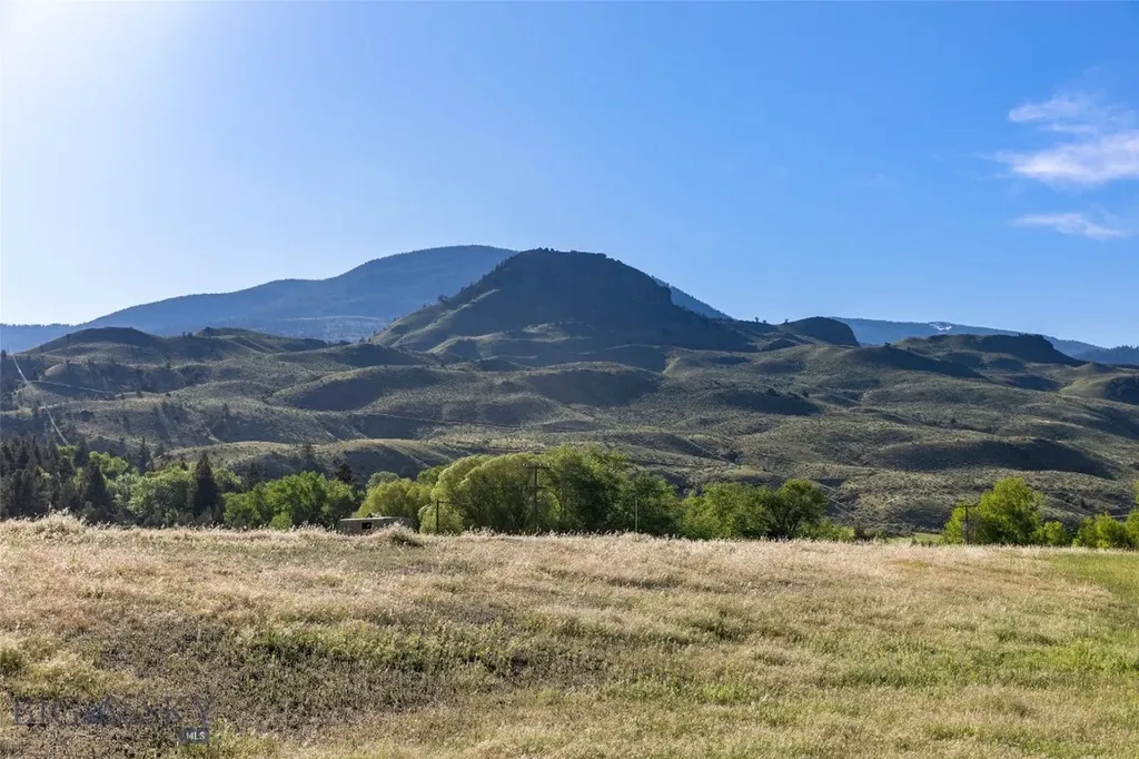 Tbd Us Hwy 89 S Gardiner MT 59030