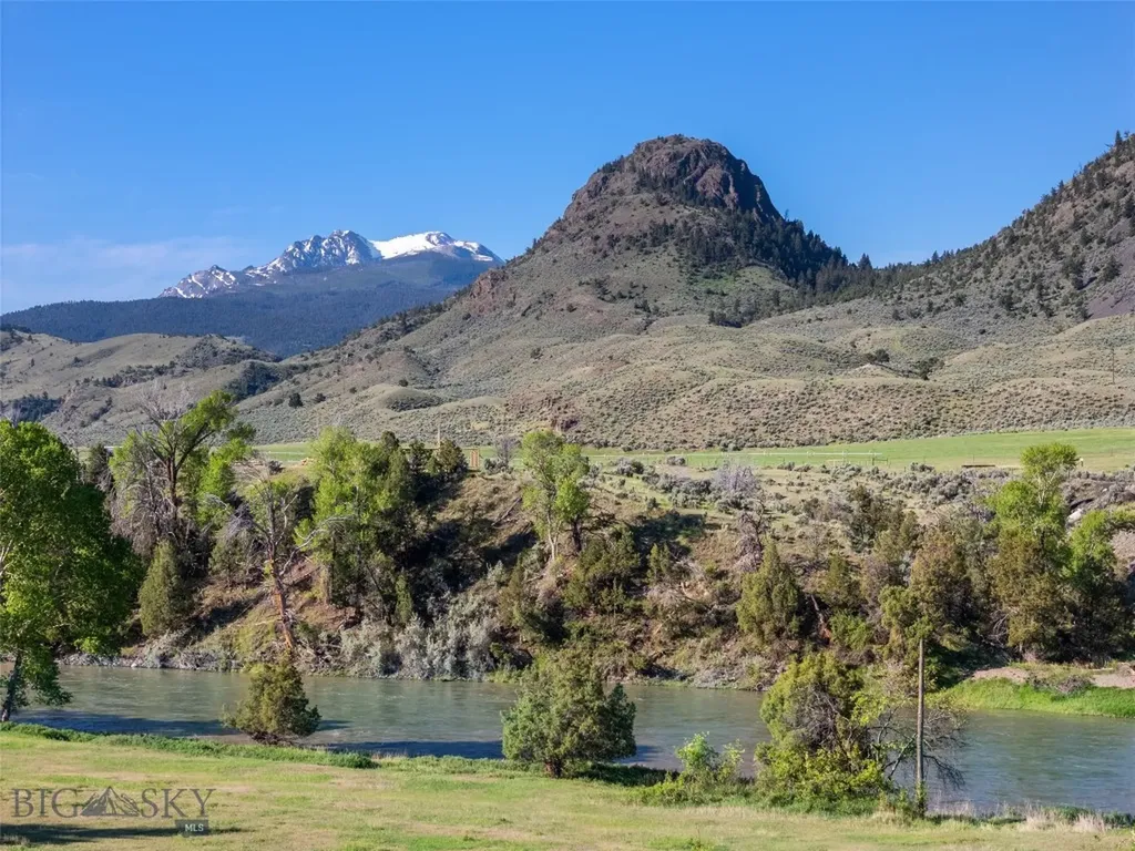 Tbd Us Hwy 89 S Gardiner MT 59030