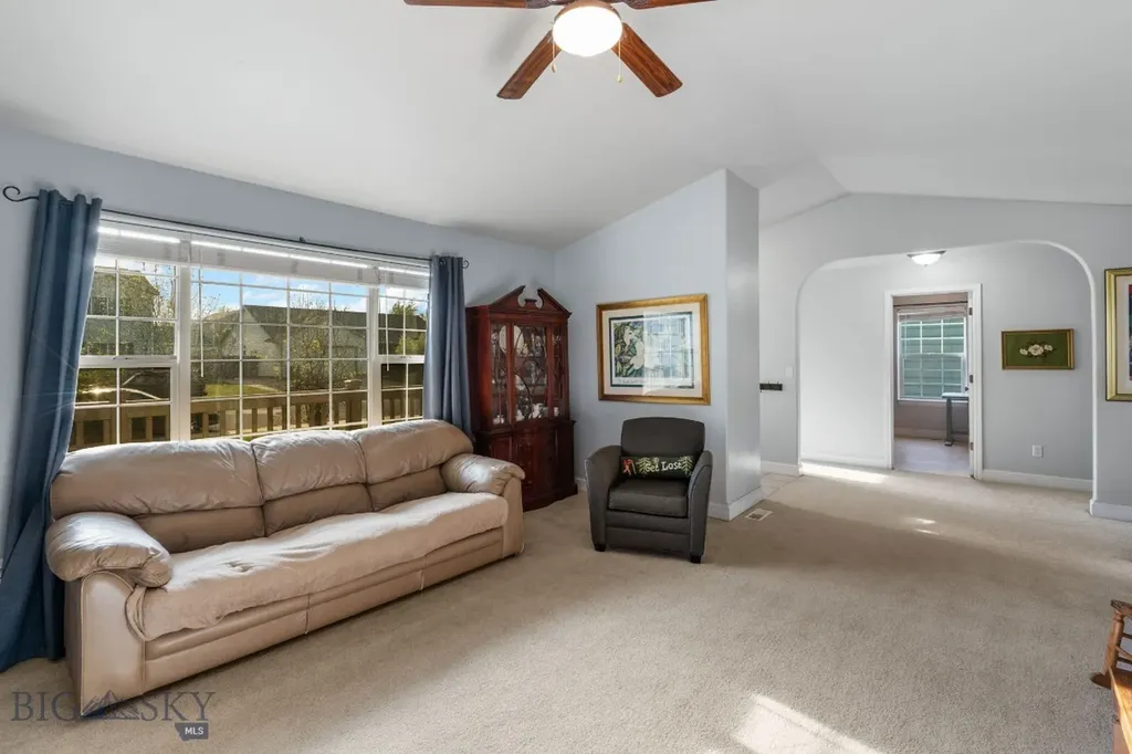 60 Clinton Lane Belgrade MT 59714