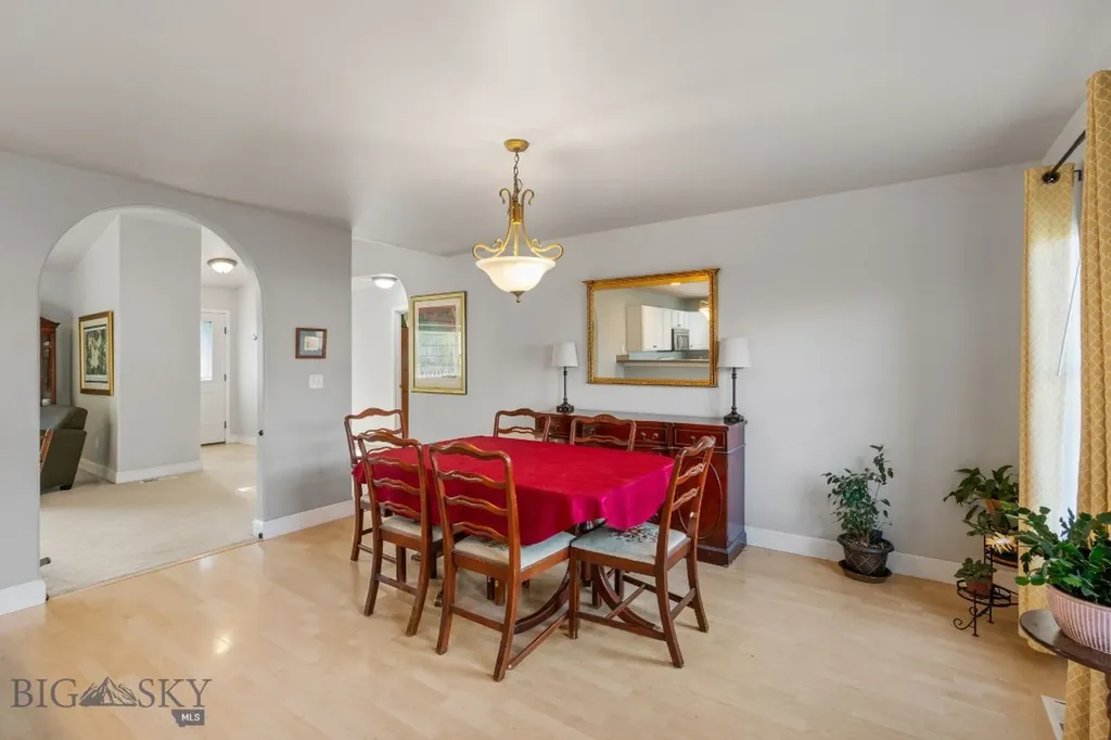 60 Clinton Lane Belgrade MT 59714