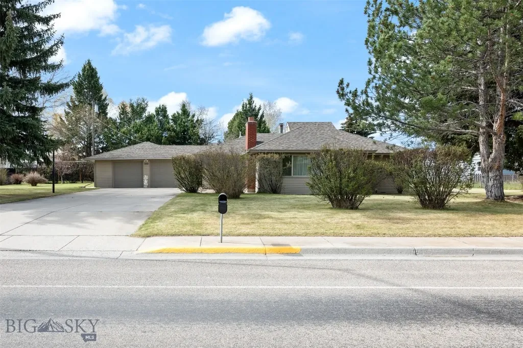 2818 Elizabeth Warren Avenue Butte MT 59701