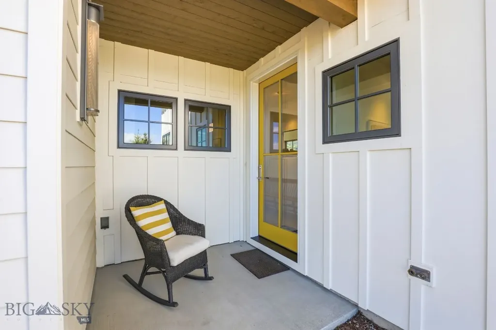 1111 Upper Tom Burke Gallatin Gateway MT 59730