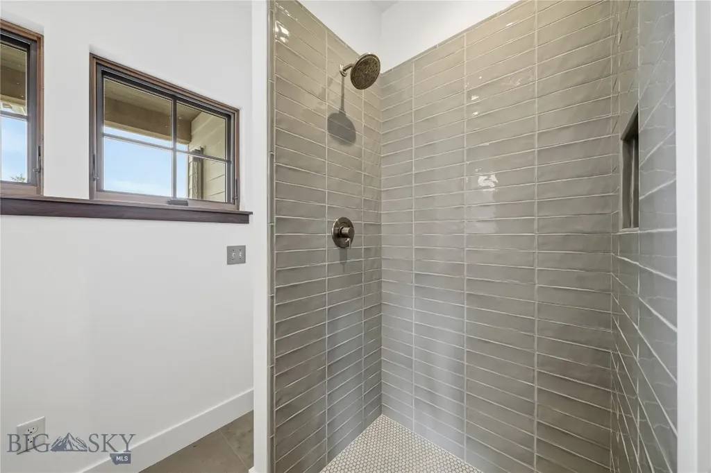 1111 Upper Tom Burke Gallatin Gateway MT 59730