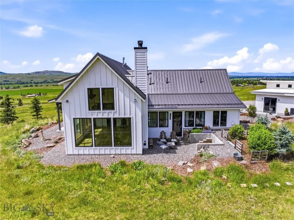 1111 Upper Tom Burke Gallatin Gateway MT 59730