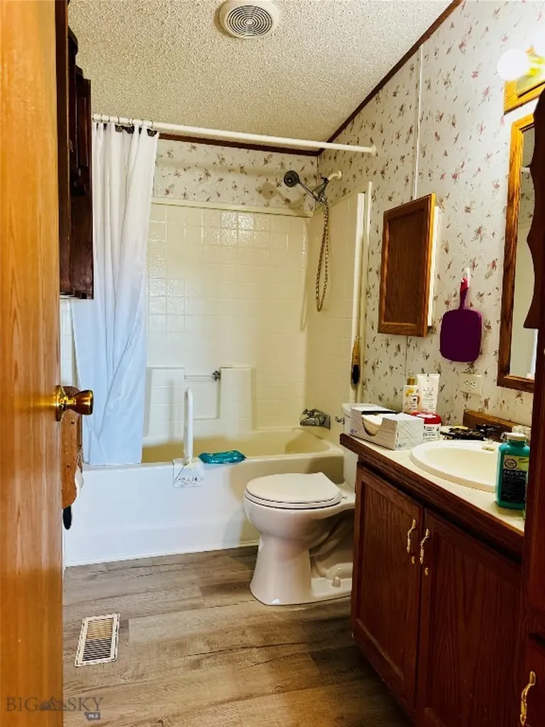 107 Prairie Dog Road Livingston MT 59047