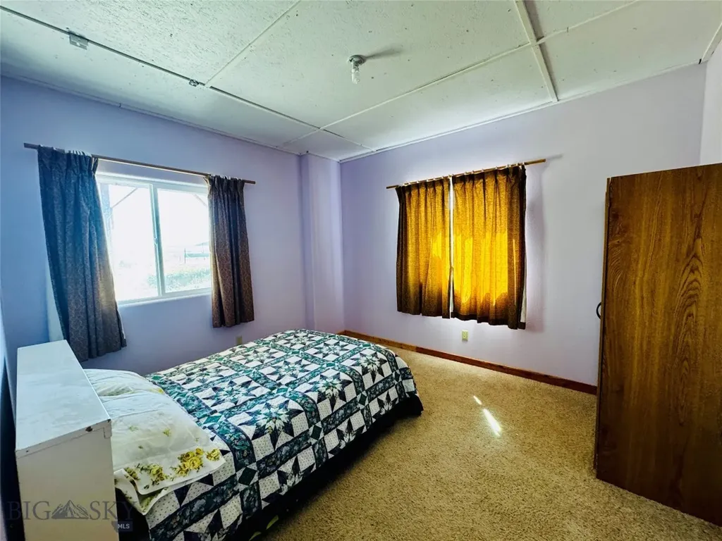 107 Prairie Dog Road Livingston MT 59047